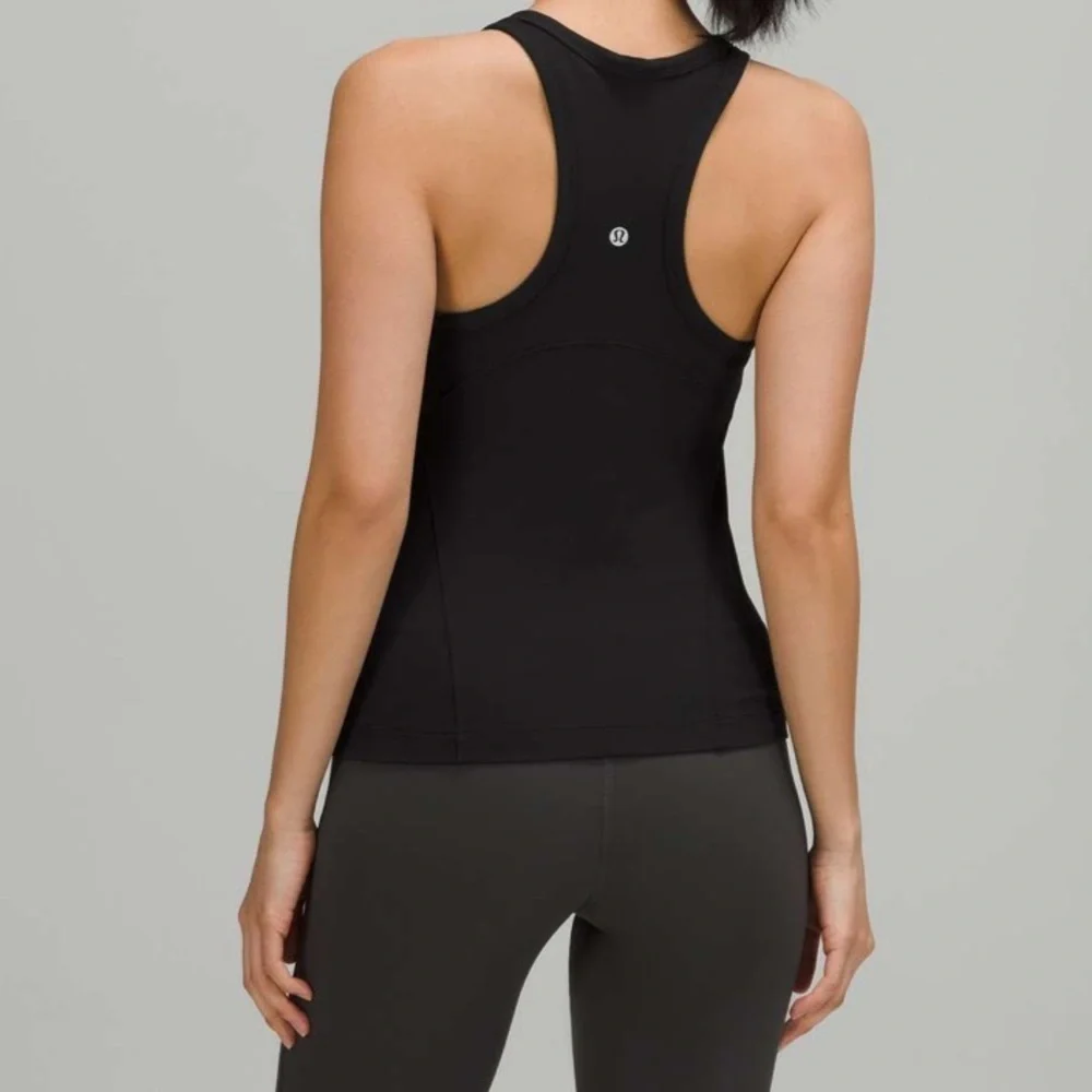 Lululemon I 6